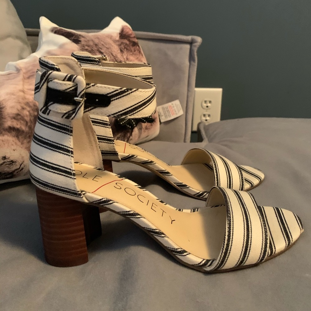 Some society navy and cream striped heels
